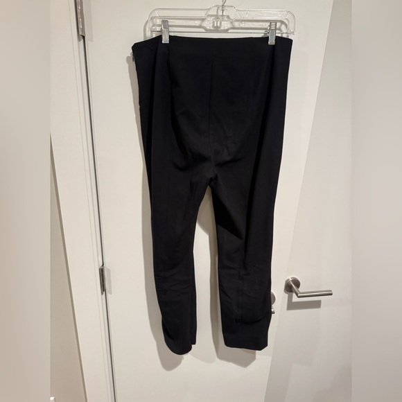 Theory Classic Black Trousers with Side Zipper Closure Size 10 - Picture 6 of 7